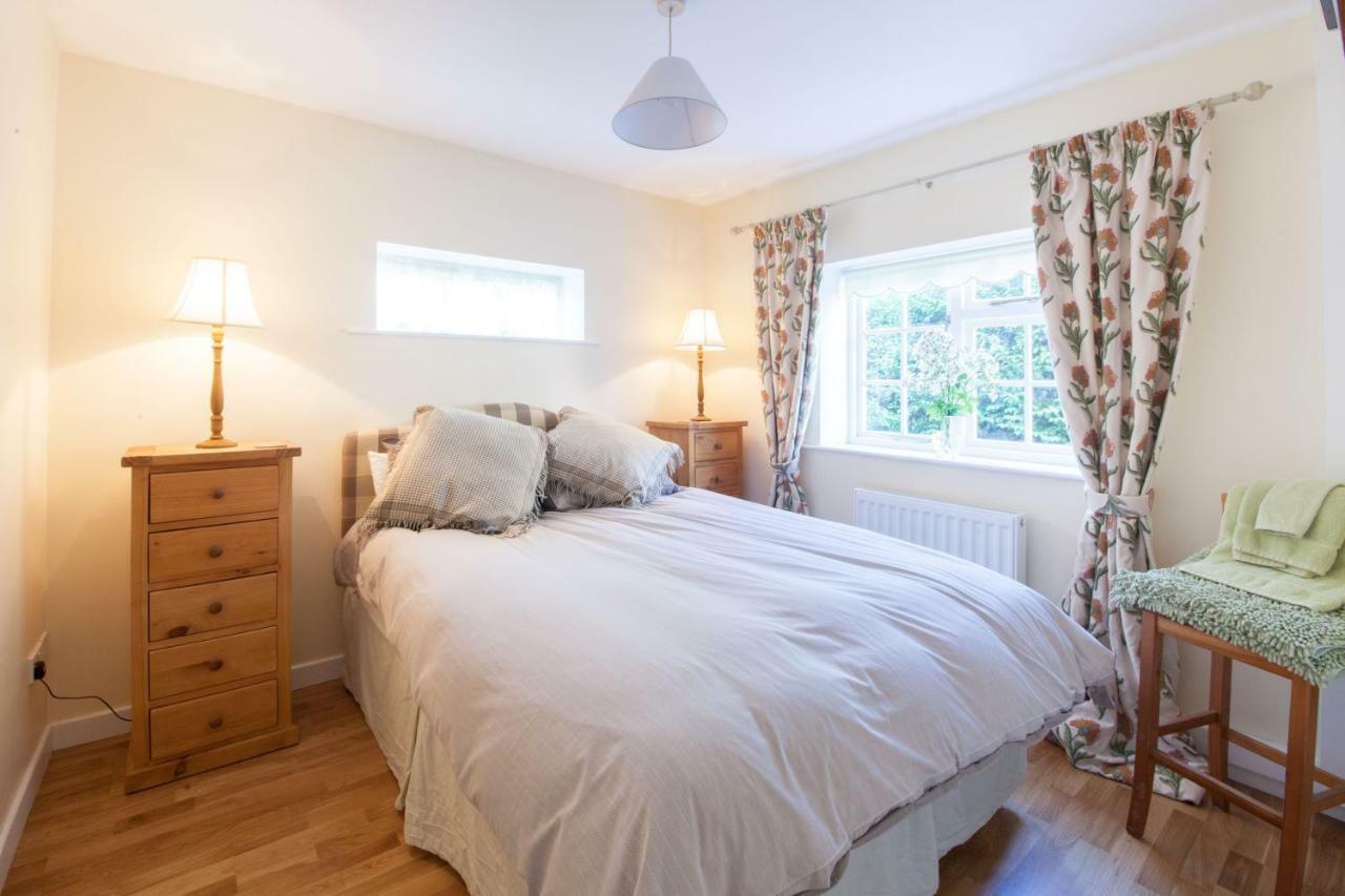Prince Hill Cottages Worton  Экстерьер фото