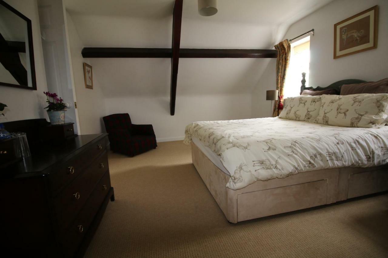 Prince Hill Cottages Worton  Экстерьер фото